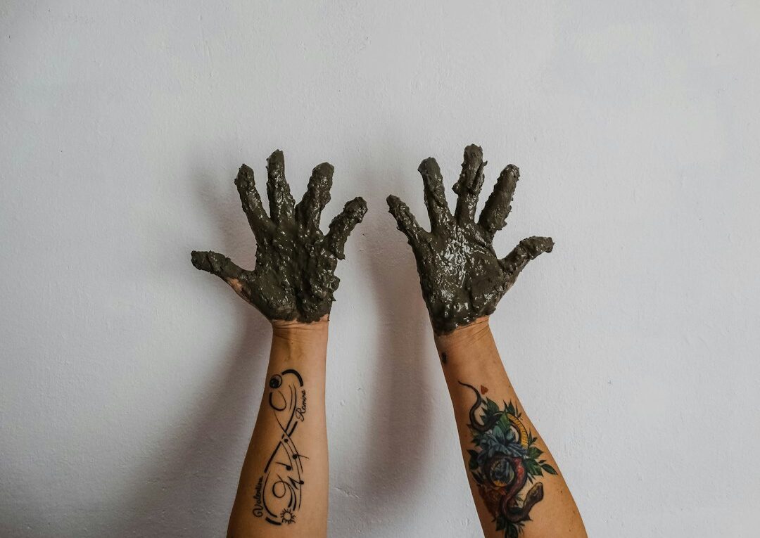 Photo mud therapy benefits
